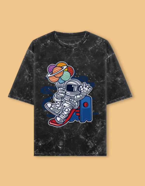 Space Dreamer – Astronaut Balloon Acid Wash T-Shirt